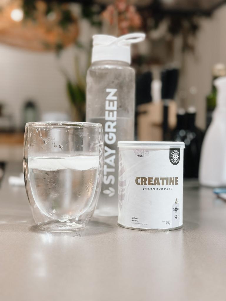 Creatina e garrafa Stay Green